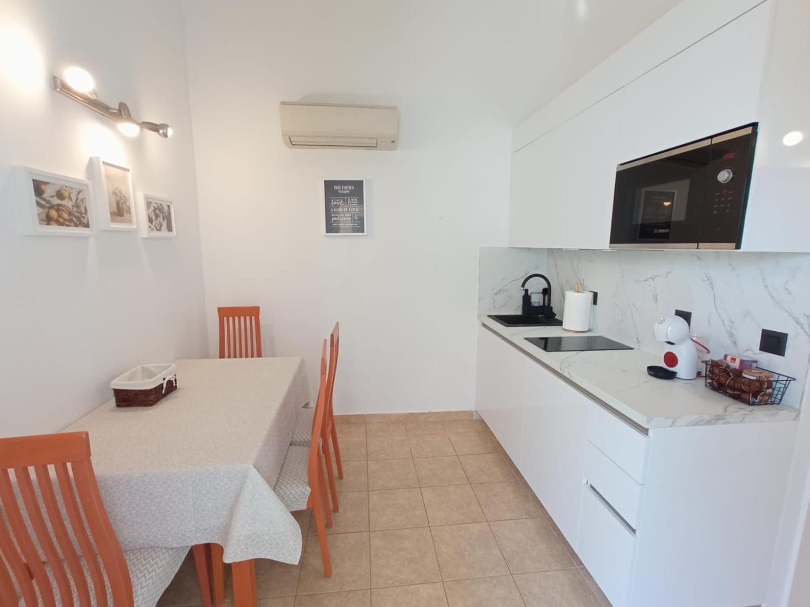 Sunny Beach Apartment Lavica Podstrana Ngoại thất bức ảnh